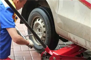 佳木斯附近拖车24小时服务热线电话